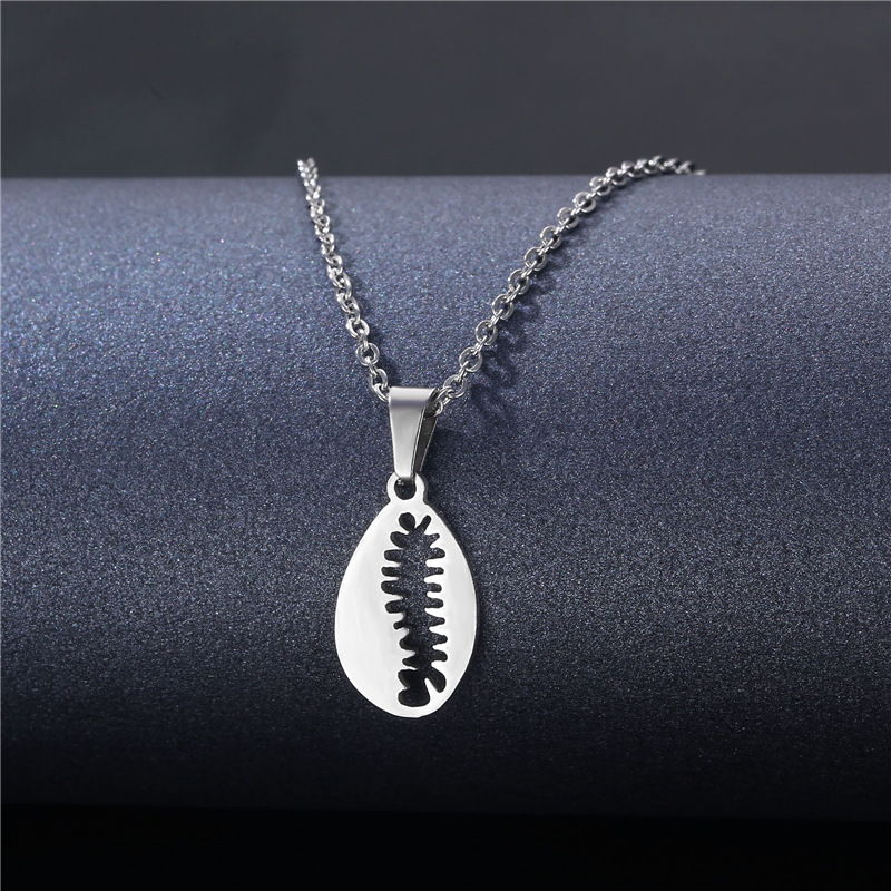 Wholesale Jewelry Stainless Steel Hollow Geometric Tag Necklace Nihaojewelry display picture 19