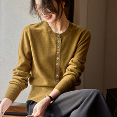 多扣100%纯山羊绒女士圆领气质针织开衫秋冬新款宽松休闲风外套