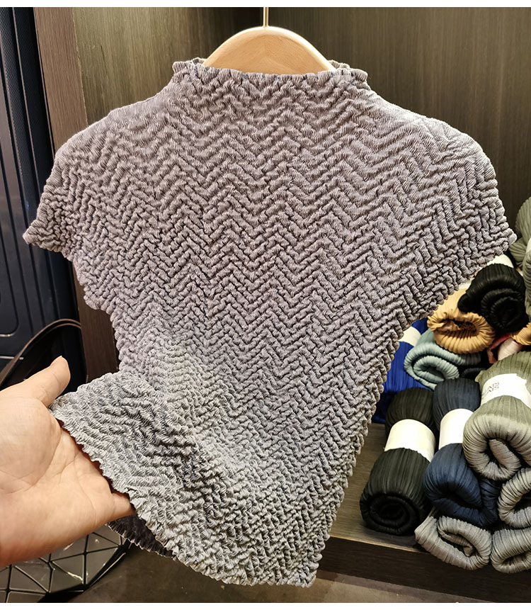 Áo thun nữ cổ tròn tay ngắn họa tiết dứa jacquard xếp ly mùa hè — Màu xanh lam nhạt, Màu xanh lục nhạt, Màu đen, Màu trắng be chi tiết 19