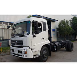 东风天锦奶罐车（10立方） 前二后四奶罐车图片