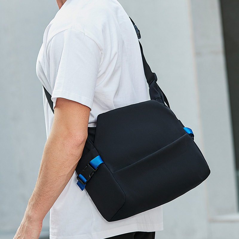 Bolsa de mensajero de hombro para hombre 2023 nueva mochila pequeña bolsa de hombro de moda para hombre bolsa de mensajero japonés para mujer moda