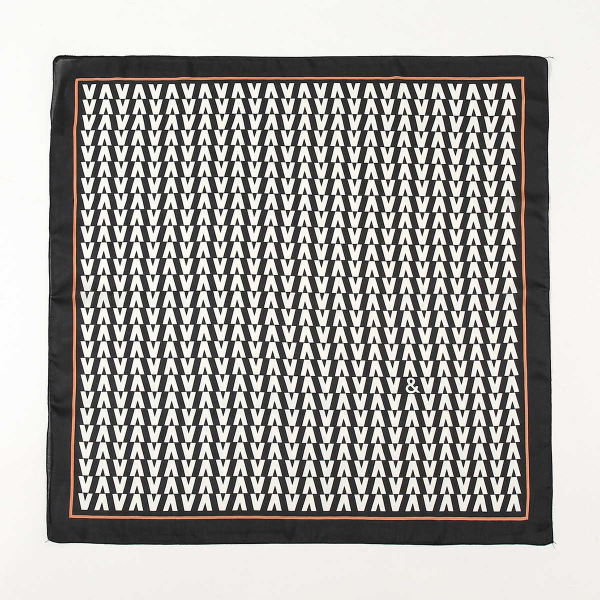 S18869-1200X1200.jpg
