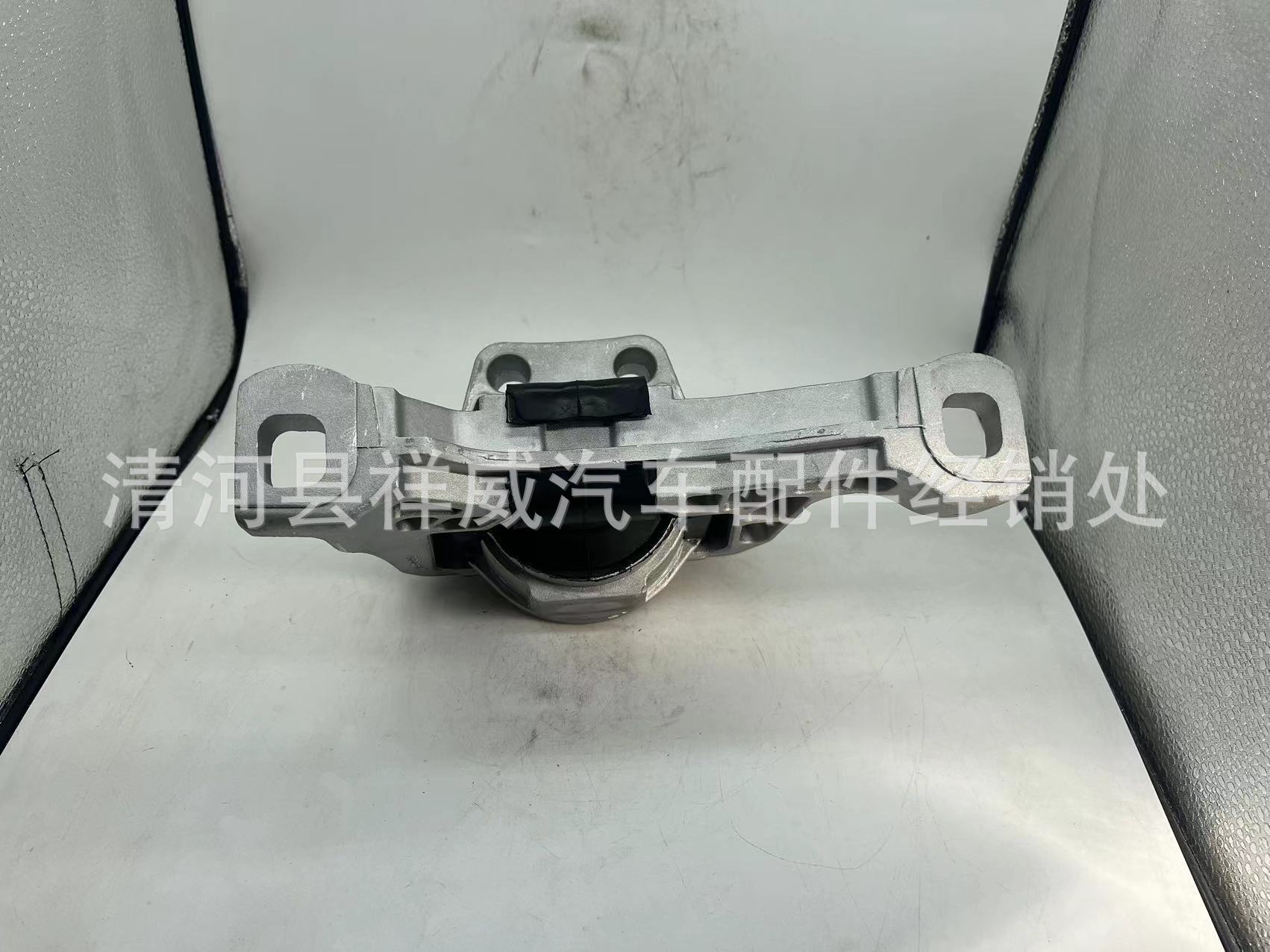 O1CN01E2hw6t1hPi824db4A_!!2205223244270-0-cib.jpg?__r__=1708958698165