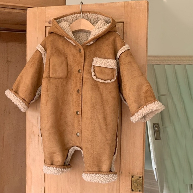 Baby invierno trepa ropa infantil coreana ropa de invierno de bebé camiseta de peluche engrosada ropa de invierno de niñas