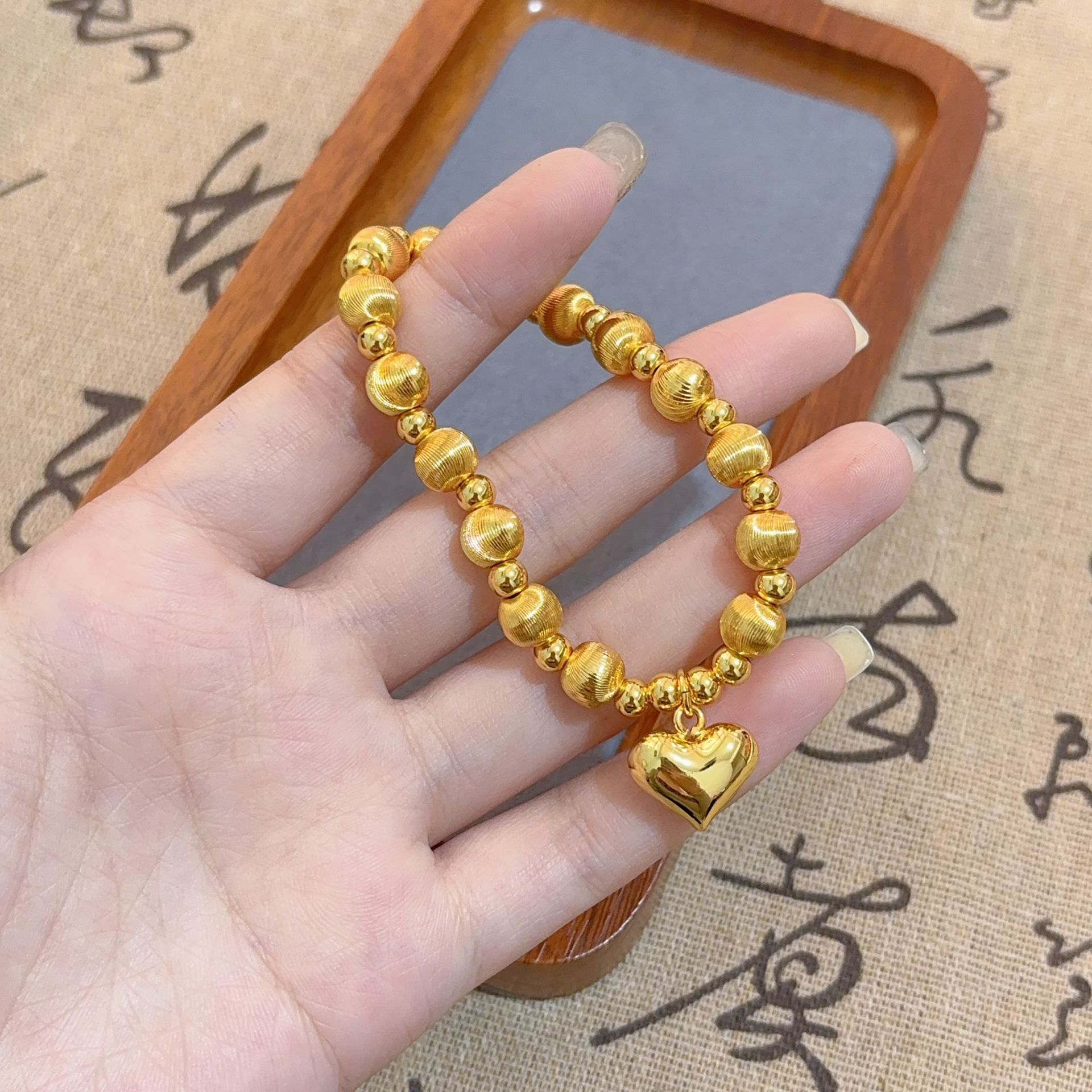 Gold shop with love cat eyes bracelet sand gold 999 new high precision texture glossy love bracelet_voghion.com