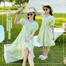 儿童长款连衣裙雪纺裙子母女装时髦亲子装妈妈女儿波西米亚花边领