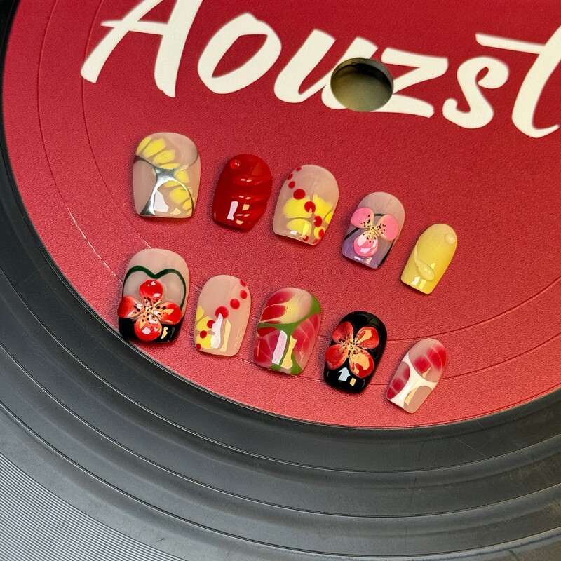 Aoshi Da Spring High-end Pure Handmade Three-dimensional Flowers High-end Color Painting White Short Hand-worn Armor