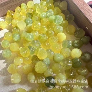 岫玉柿子配饰批发玉石小滴溜柿柿如意岫玉挂件吊坠批发
