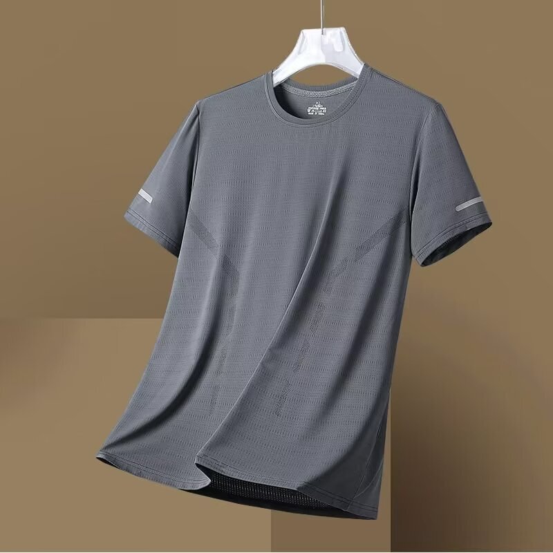 Summer Sports T-shirt Men's 2024 New Thin Ultra-light Cool Quick-drying Fashionable Ice Silk Short-sleeved Casual Top