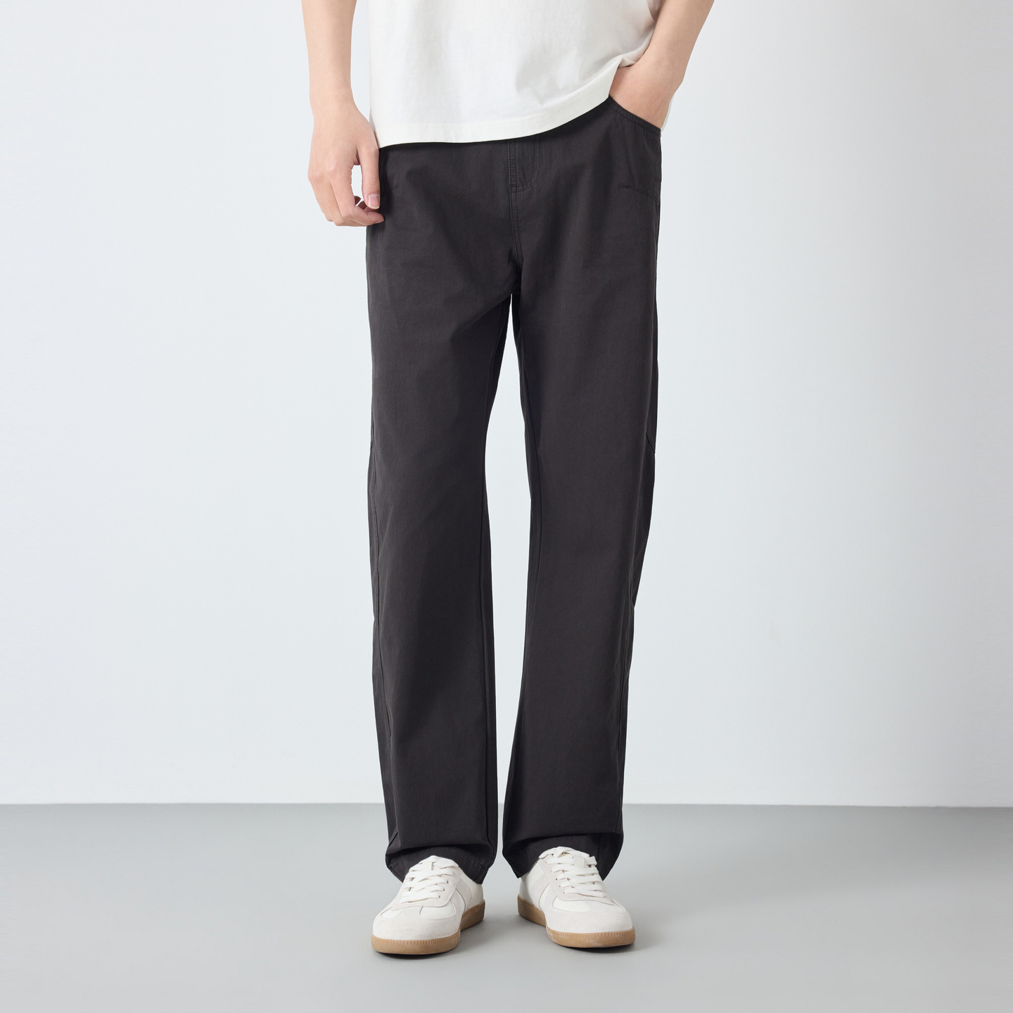 Quần kaki nam công sở chất liệu cotton pha lanh dáng suông — đen