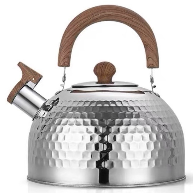 ステンレスケトル 平底ケトル ハンマーパターン レトロ木製ハンドル 大容量 電磁調理器 ガス ガス ユニバーサル