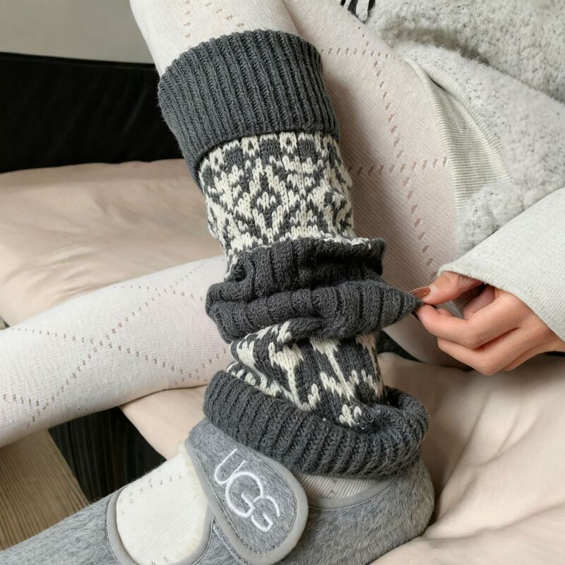 Vintage Fair Isle Slouch Socks for Autumn and Winter, Warm and Suitable for Pairing with Snow Boots, Leggings, Cashmere Thickened Gray Calf Warmers Vintage Fair Isle Slouch Socks for Autumn and Winter, Warm and Suitable for Pairing with Snow Boots, Leggings, Cashmere Thickened Gray Calf Warmers