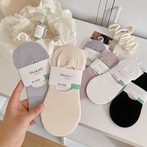 Spring and summer new socks for women, silicone anti-falling boat socks, invisible socks, women's pure cotton socks, summer breathable women's socks