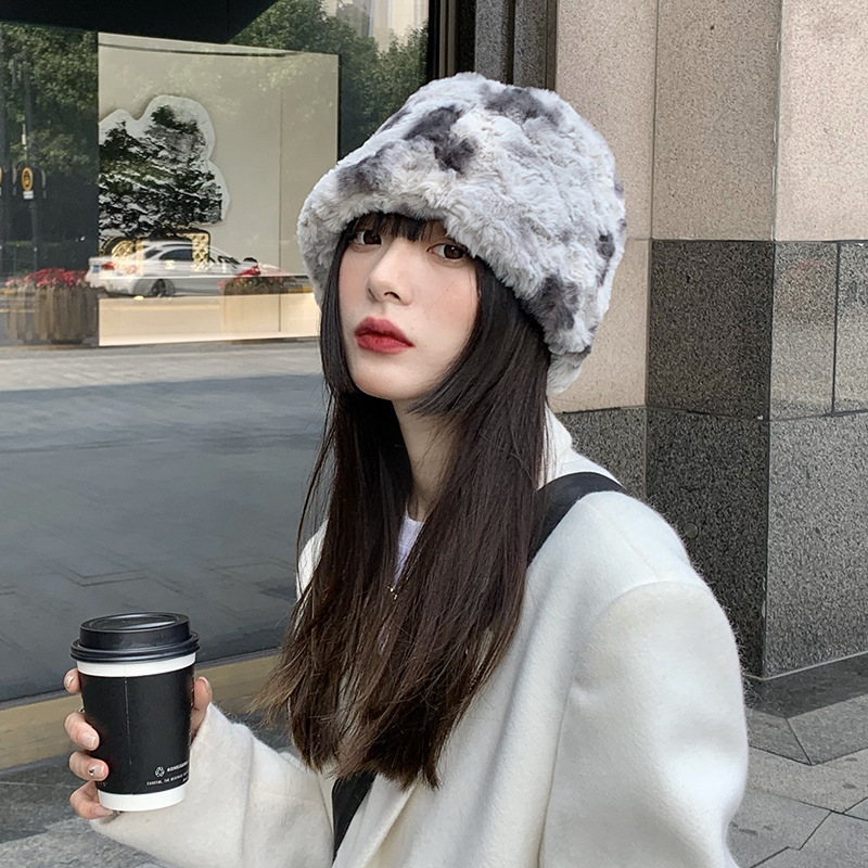 Autunno e inverno grande circonferenza della testa mostra piccolo viso inverno ragazza caldo protezione orecchie cappello da pescatore cappello da pescatore di peluche_voghion.com