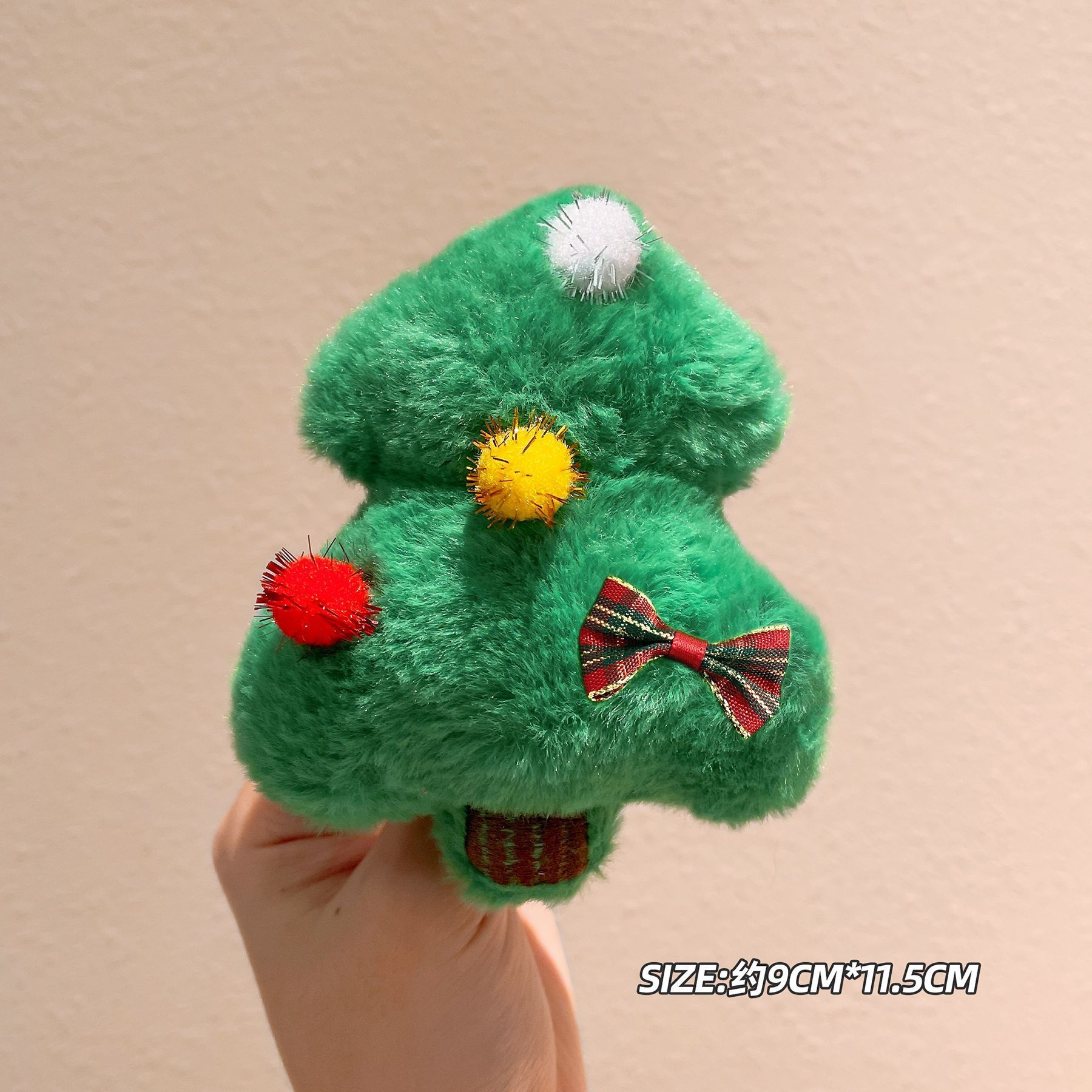 2026 Año Nuevo dibujos animados pony broche insignia año del caballo día de Año Nuevo regalo pequeño para el personal ropa bufandas accesorios