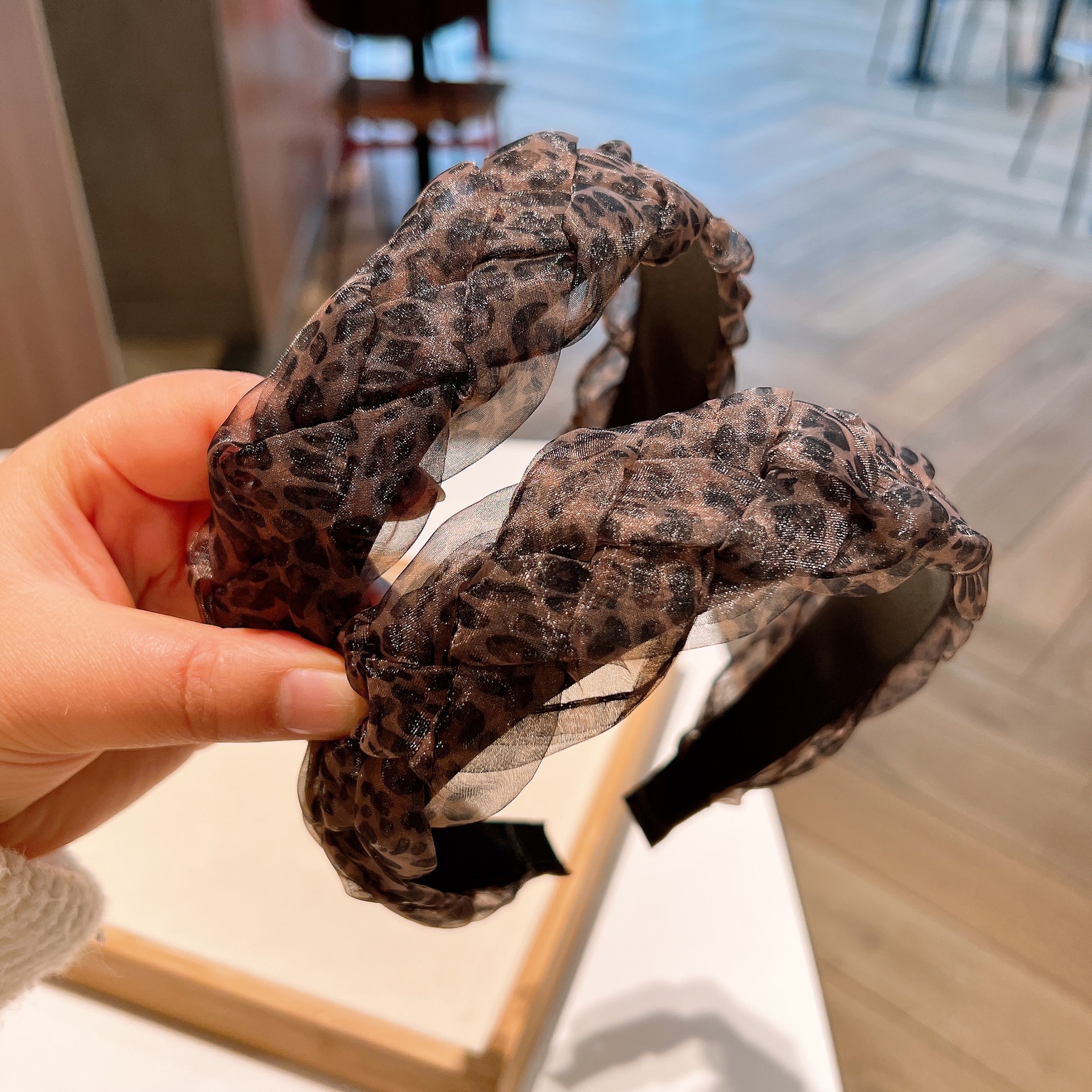 Korean Accessories! Retro Instagram Style Fairy Braided Leopard Print Wide-Band Versatile Youthful Headband Hair Accessory for Women
