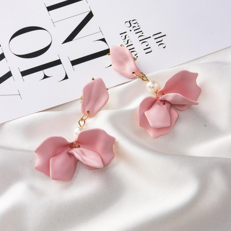 25g Weight Earrings, Ear Studs Classification Wedding, Travel Occasion Alloy Material Rose, Petal Pattern Women'S Gender Plating Design Fashion Style Fashion Rose Petal Alloy Women'S Earrings Ear Studs 23