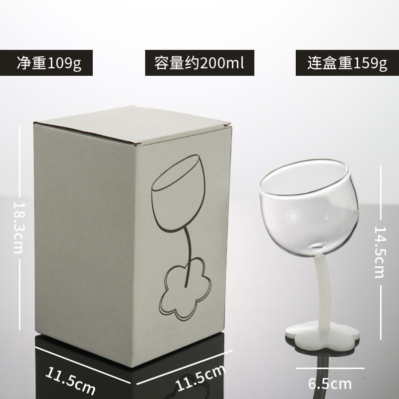 Linda flor mediados de estilo antiguo copa negro transparente patrón vertical retro francés romántico champán vidrio