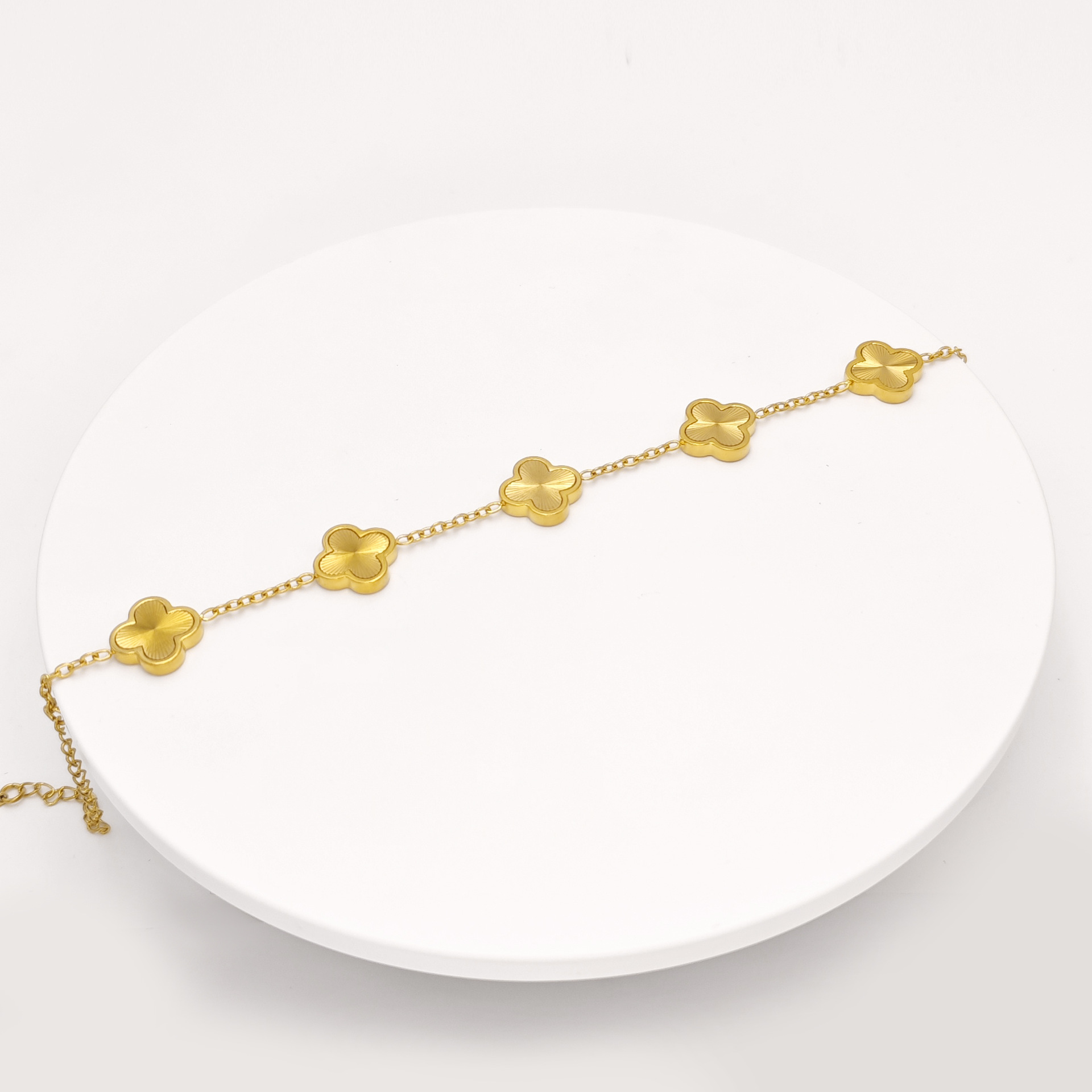 황금빛 꽃무늬 금팔찌(양면꽃)