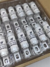 ����˿���� EV325-4GL16A232A50A63A80A100A DC750V �۶���
