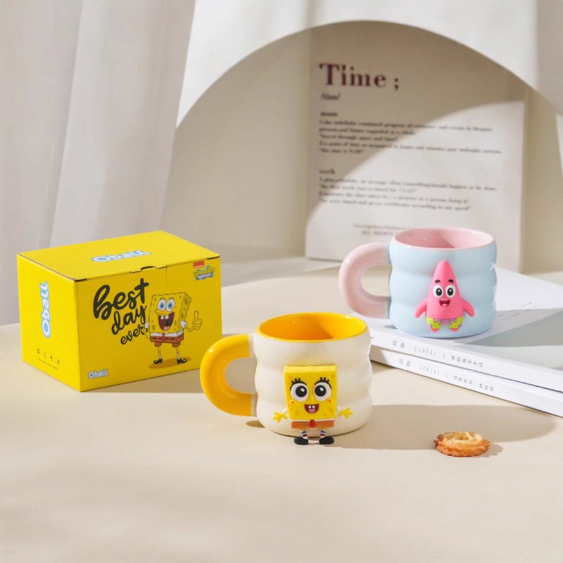 Auténtico autorizado SpongeBob mug personalidad tarta de dibujos animados estrella taza de desayuno de cerámica regalo taza de café creativa