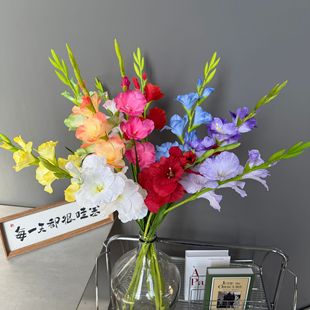 ���滨��֦���m�ٻ��͏d�����[����c���滨��Y���üٻ��zӰ����