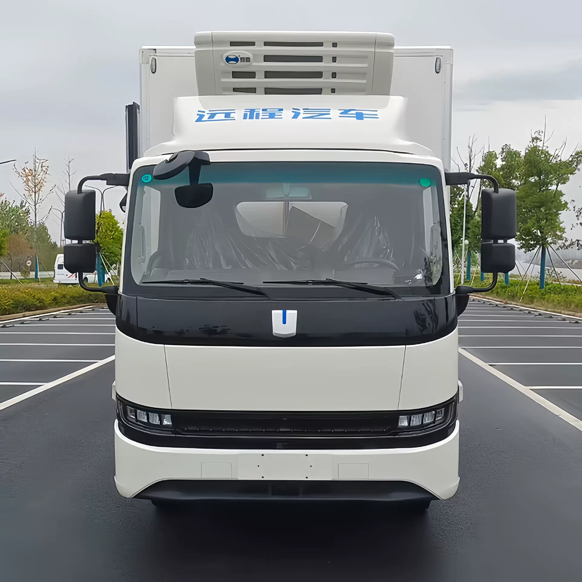 吉利4.2米纯电动冷藏车 团餐配送保温车 纯电动冷藏车 冷链运输车