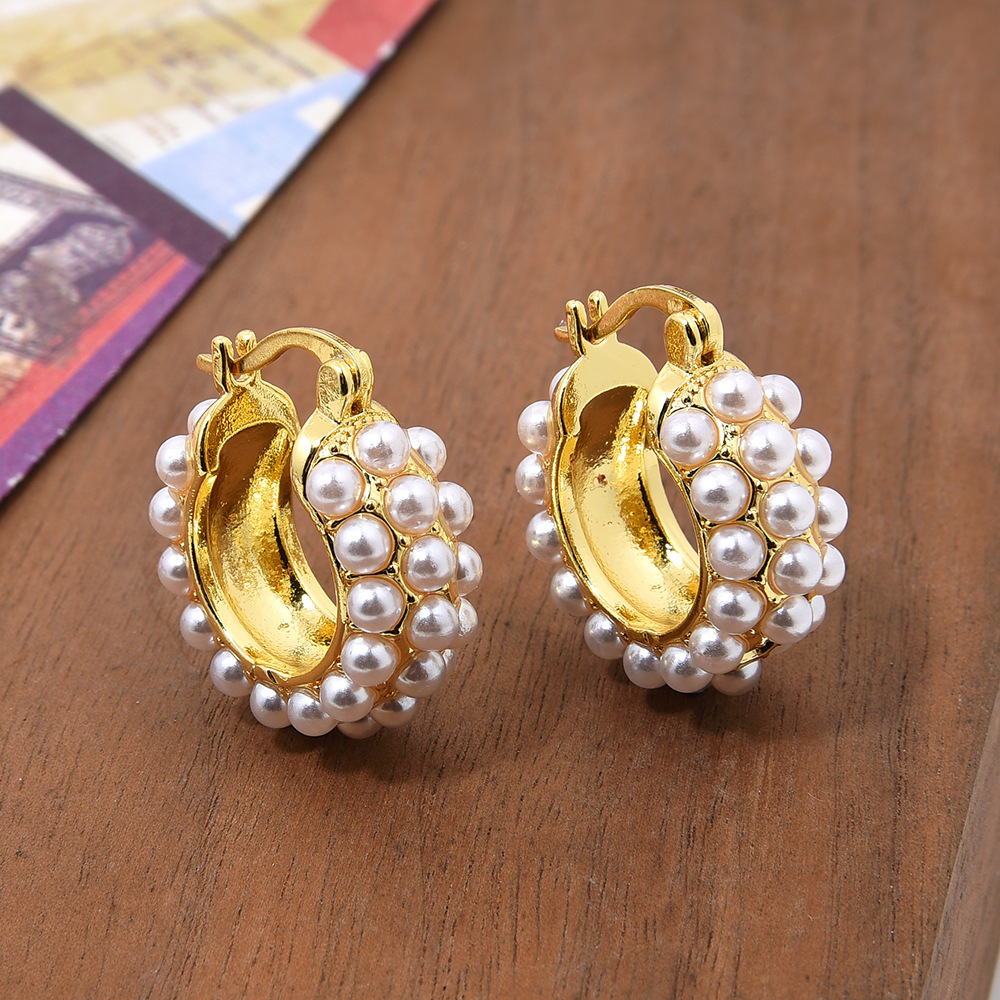 Plating, Inlay Design 1 Pair Retro C Shape Plating Inlay Copper Artificial Pearls Zircon Ear Studs