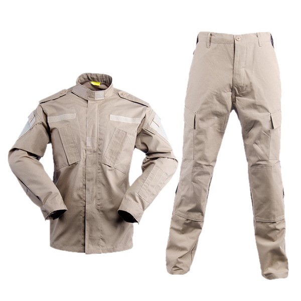 Tactical camouflage clothing real person outdoor second generation…