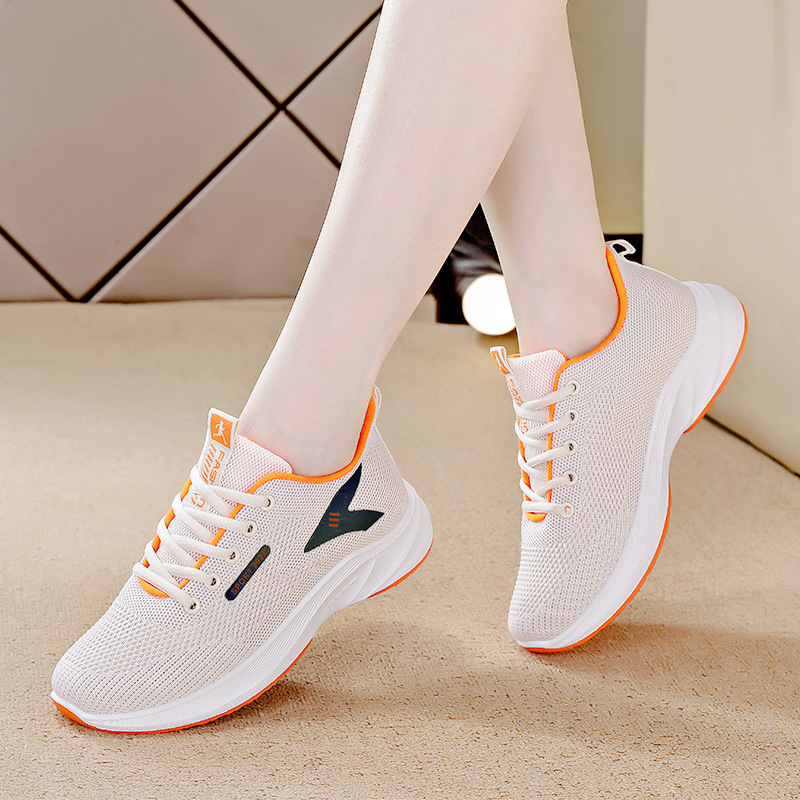 Sports Shoes for Women 2024 Spring New Style Soft-Soled Mom Shoes Korean Style Mesh Hiking Shoes Versatile Casual Shoes Stock