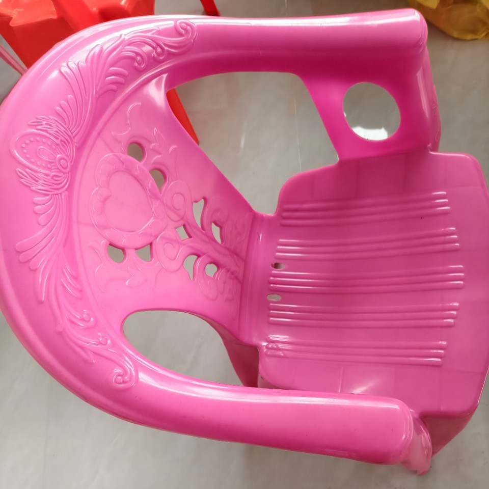 厂家扶手靠背椅户外成人塑料桌椅广场演出啤酒烧烤餐椅大排300