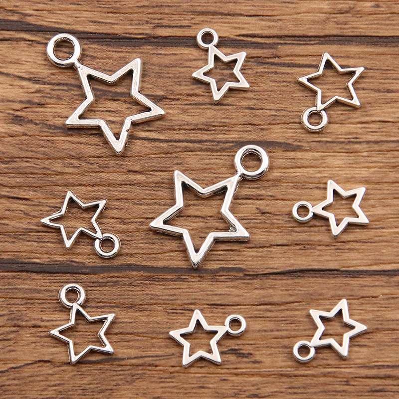 4 Size ancient silver zinc alloy jewelry accessories DIY hollow five-pointed star pendant charm necklace bracelet accessories 4 Size ancient silver zinc alloy jewelry accessories DIY hollow five-pointed star pendant charm necklace bracelet accessories