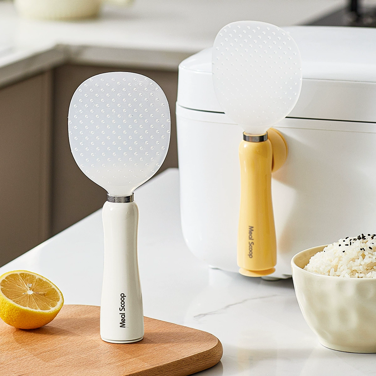 Антипригарная рисовая ложка с магнитным всасыванием