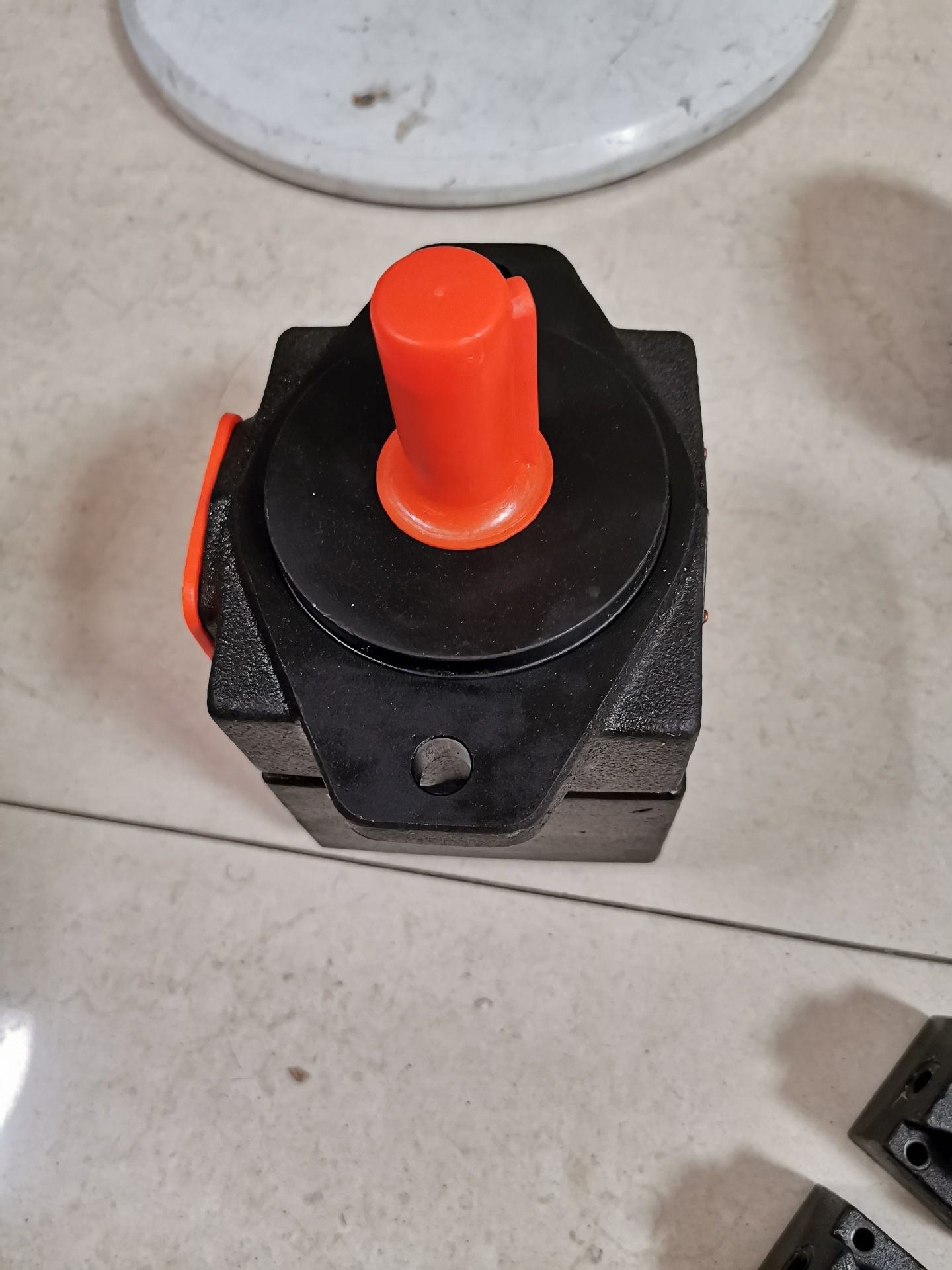 美国VICKERS威格士叶片油泵3520V25A12-1DD22R