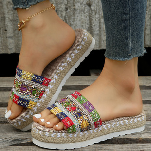Cross-Border 2025 New Cross-Border European and American Wedge-Heeled Large Sandals Women's Wedge-Heeled Braided Hemp Rope Thick-Soled Comfortable Platform Slippers
