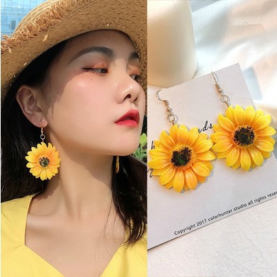 B391 anting bunga matahari segar pantai liburan gaya bunga matahari anting kuning gaya Korea anting grosir