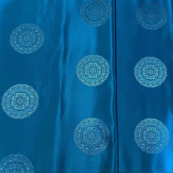 Small flower group weaving brocade fabric national style Tang suit cheongsam Han clothing vest Mongolian robe Tibetan robe packaging cloth wholesale