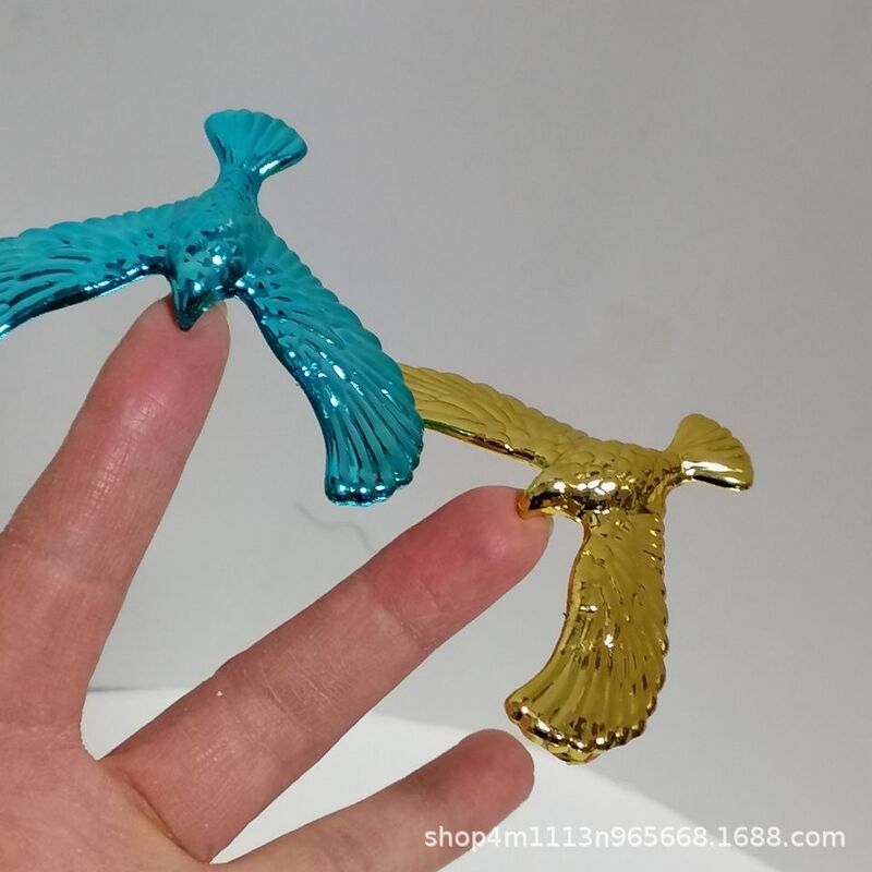 Balance Eagle Gravity Bird Ornaments Desk Home Desktop Decorations Finger Crafts Toy Gift Free Shipping