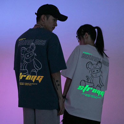 韓路日系男裝 2021夏季新款玩偶熊短袖T恤男夜光印花ins潮流體恤