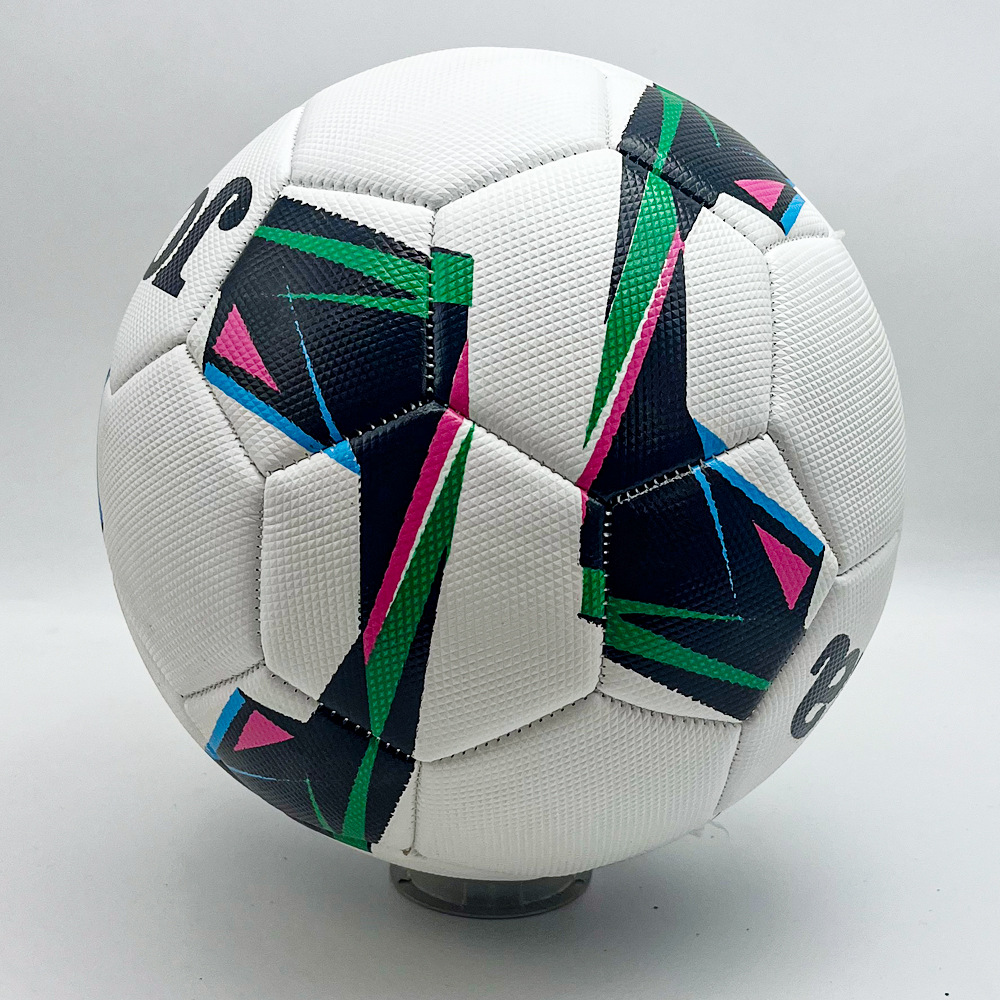 Balón de fútbol de pista verde a prueba de explosiones engrosado No. 5 (3,5 de espesor)