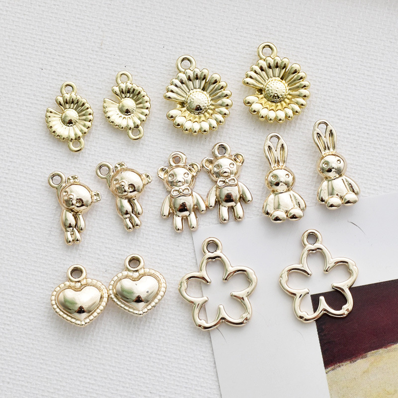 10 Pcs/package Cute Sweet Animal Heart Shape Flower Alloy Plating Pendant Jewelry Accessories display picture 4