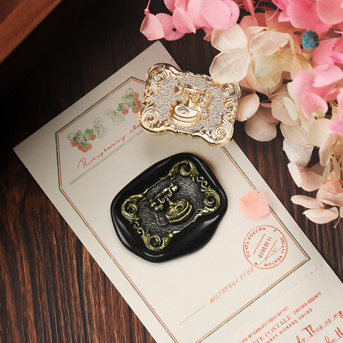 New Products in May Antique Series Fire Lacquer Seal Retro European Style Hand Account Solid Brass Head Carved Seal Head Wholesale