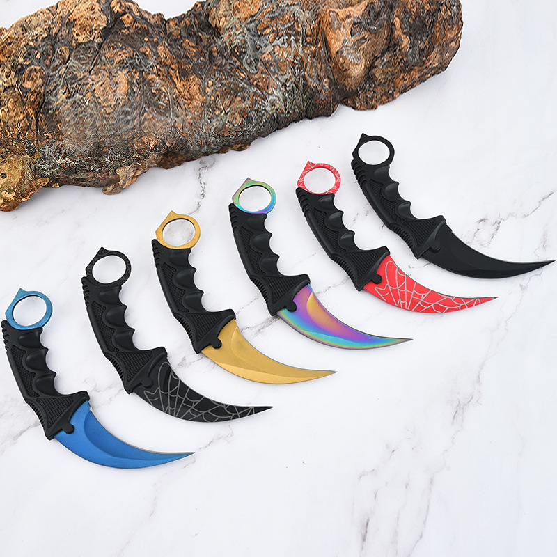 厂家直销锋利游戏爪子刀户外弯刀防身鹰爪刀多功能野营求生刀具