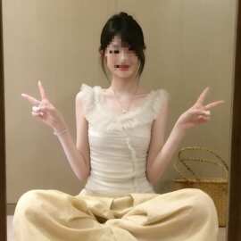网纱露肩无袖修身背心女夏立体褶皱设计感轻薄透气上衣