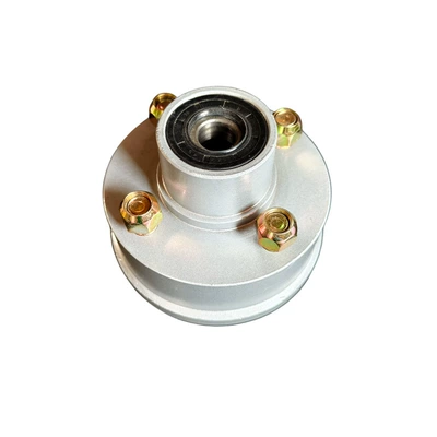 Tricycle 4-Hole Interchangeable Wheel Hub: Hub