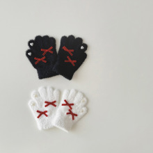 珍纺 儿童手套冬季ins女孩五指分指手套女宝宝可爱蝴蝶结公主批发