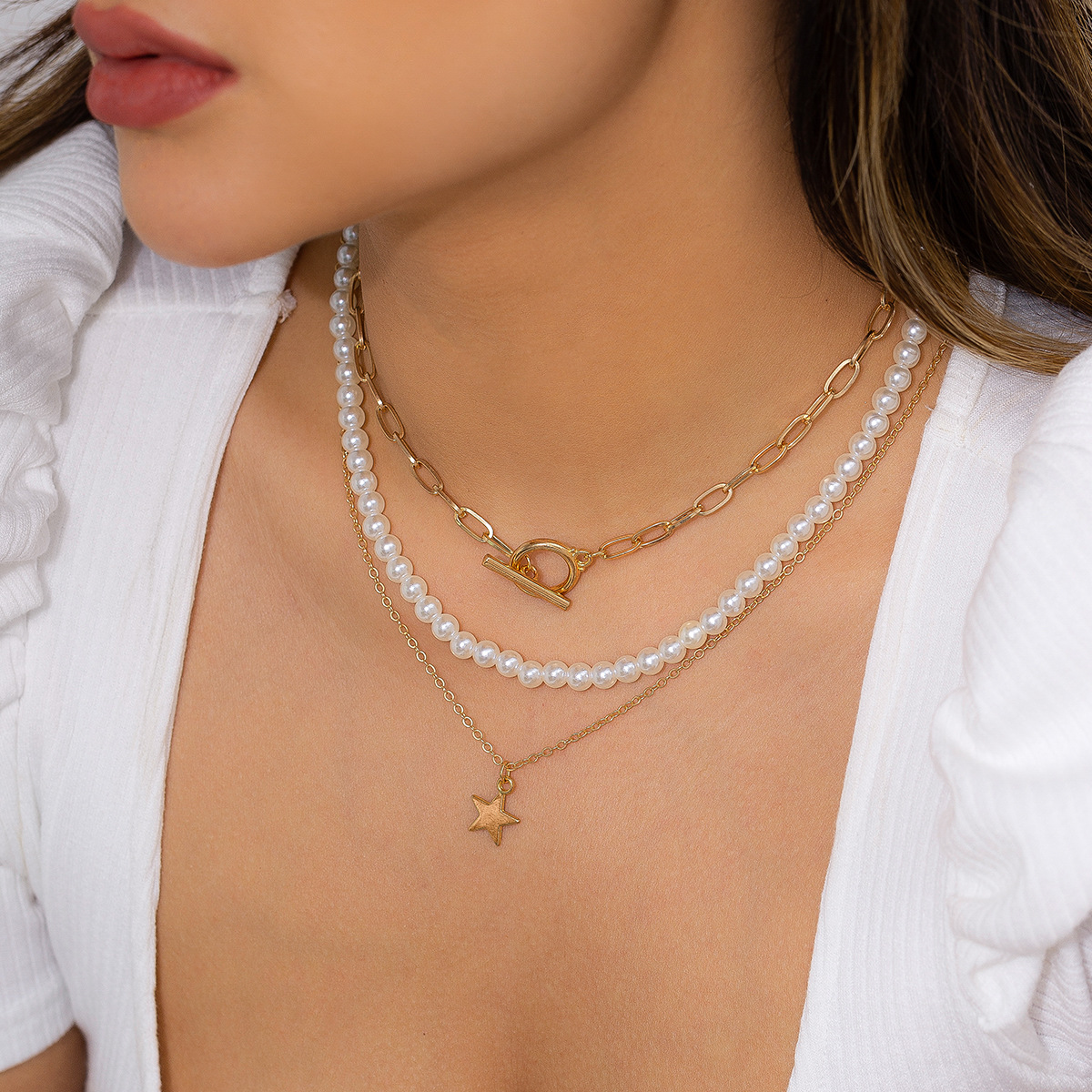 Collier avec pendentif en forme d'étoile en perles et perles artificielles de style métal_voghion.com