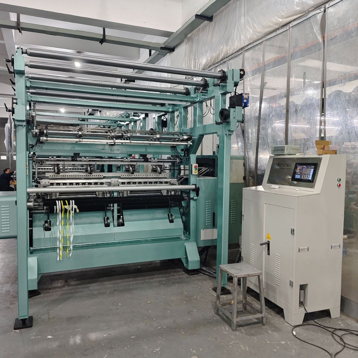 自营工厂优惠新型高速经编针织织带机服装辅料