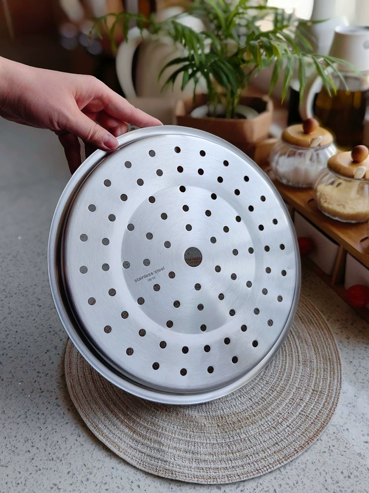 Толстый, не пропустите, поставляется только с воком, пароваркой из нержавеющей стали 304, водонепроницаемой подставкой для приготовления на пару, листом для пароварки, решетками для приготовления на пару с большим отделением.