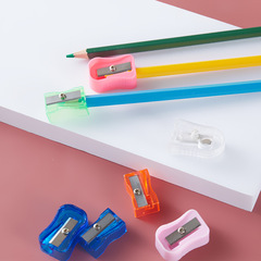 Cute candy-colored small pencil sharpener student single-hole pencil sharpener plastic cartoon creative manual pencil sharpener wholesale